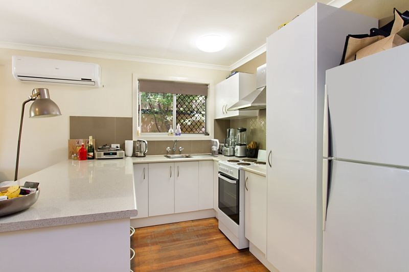 420 Cypress Terrace North, Palm Beach QLD 4221, Image 2