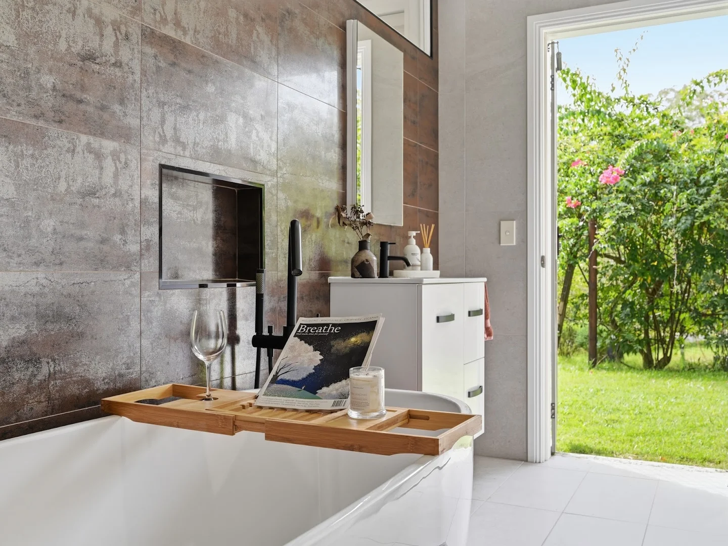 21 Tallowood Terrace, Valla NSW 2448