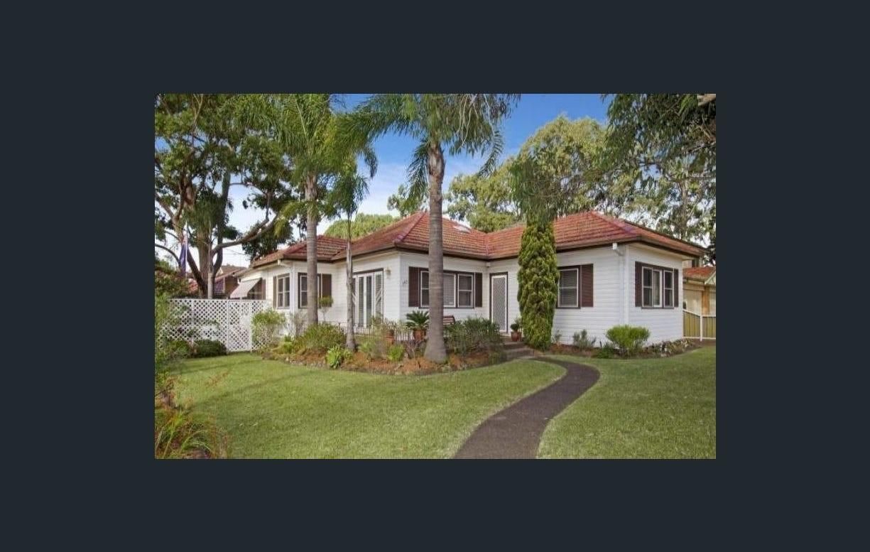 4 bedrooms House in 142 Bath Road KIRRAWEE NSW, 2232