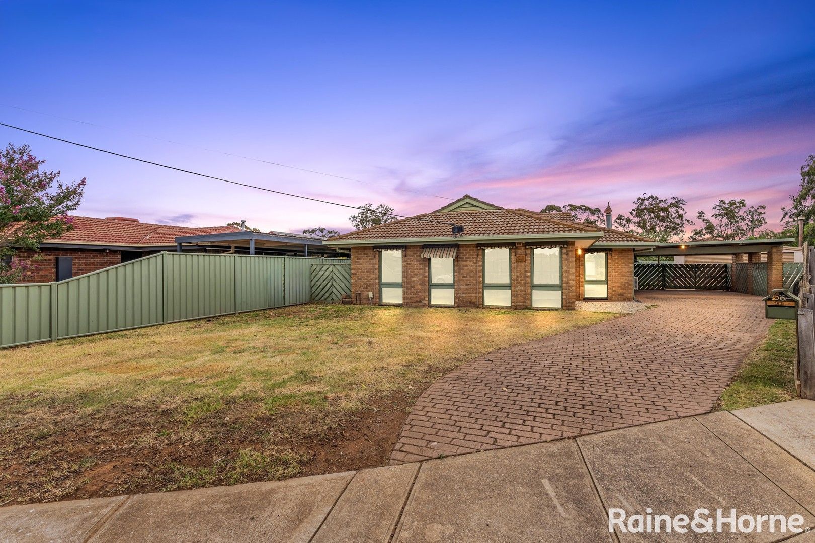 31 Bridgeford Crescent, Melton South VIC 3338, Image 0