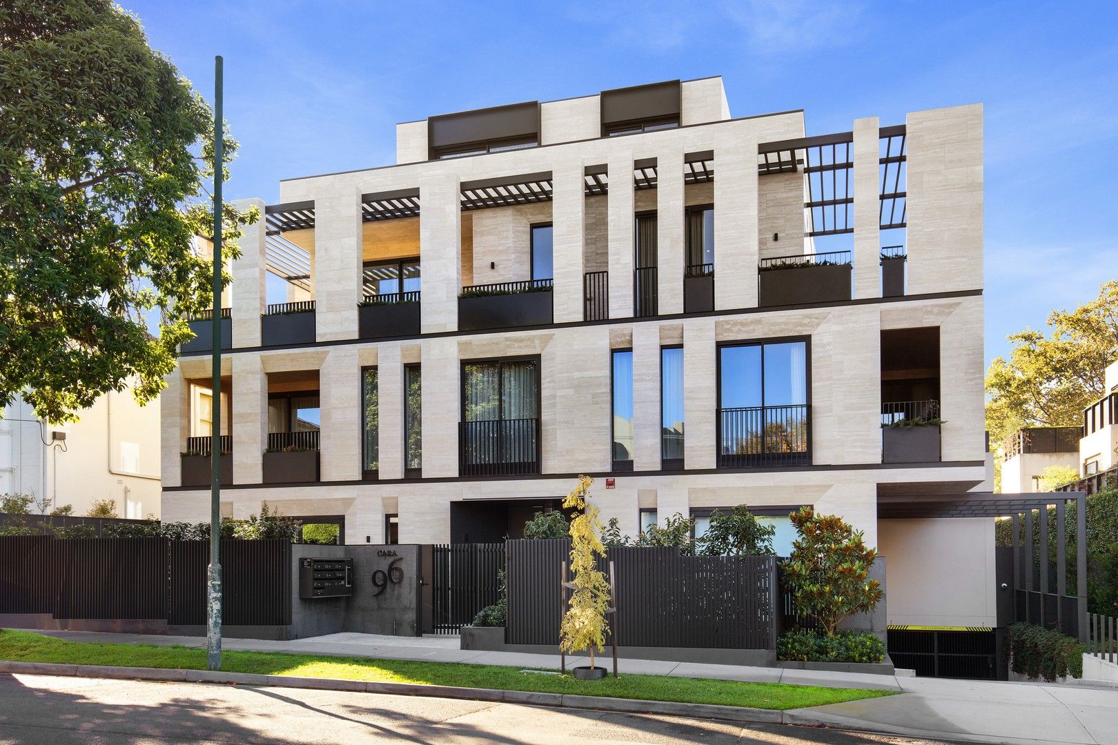 103/96 Mathoura Road, Toorak VIC 3142 Domain