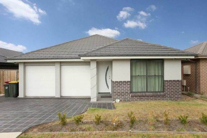 Picture of 28 Carter Street, ORAN PARK NSW 2570