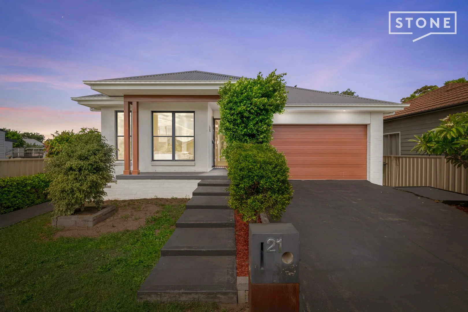 21 Barrett Avenue, Cessnock NSW 2325