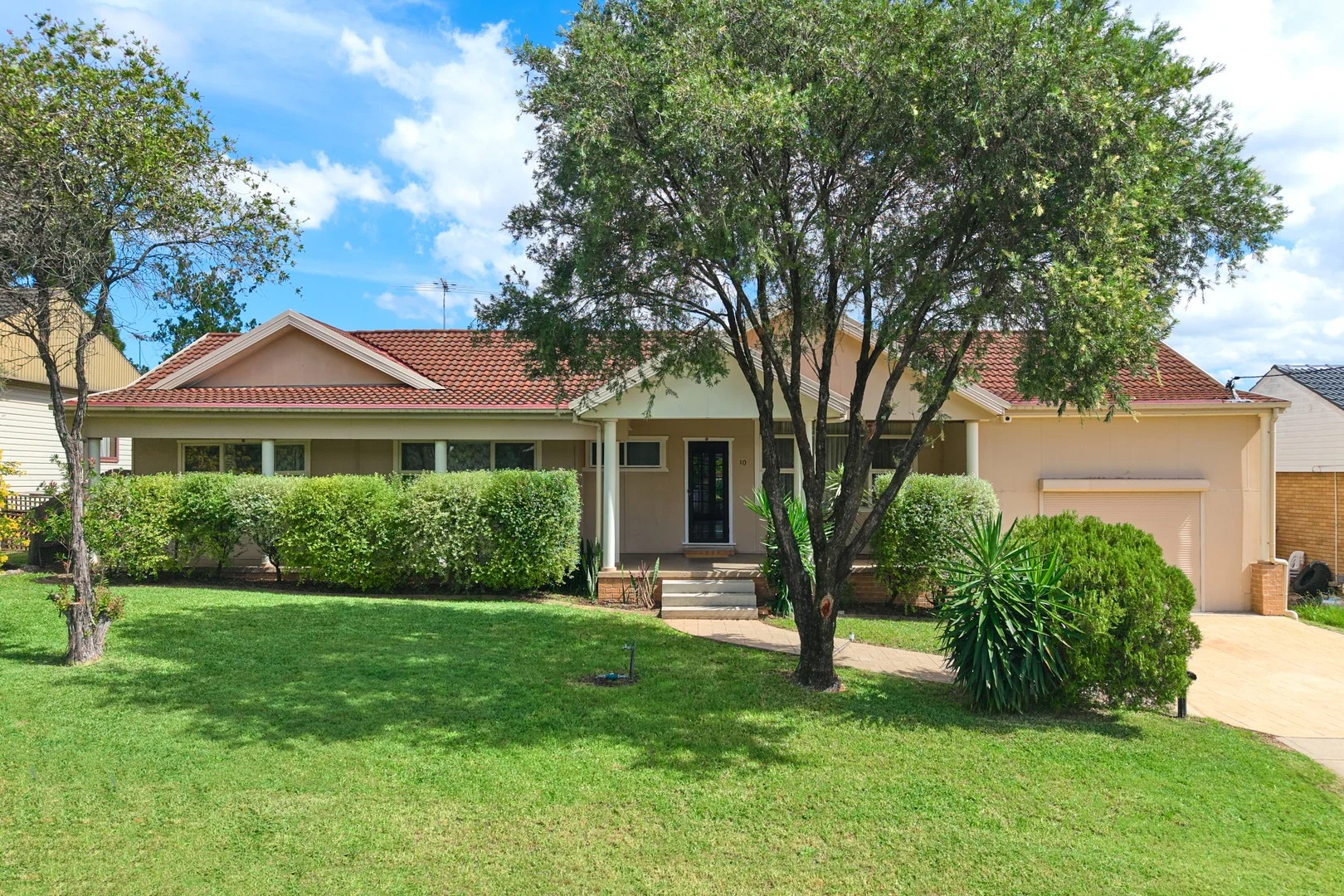 10 Plymouth Avenue, Chester Hill NSW 2162