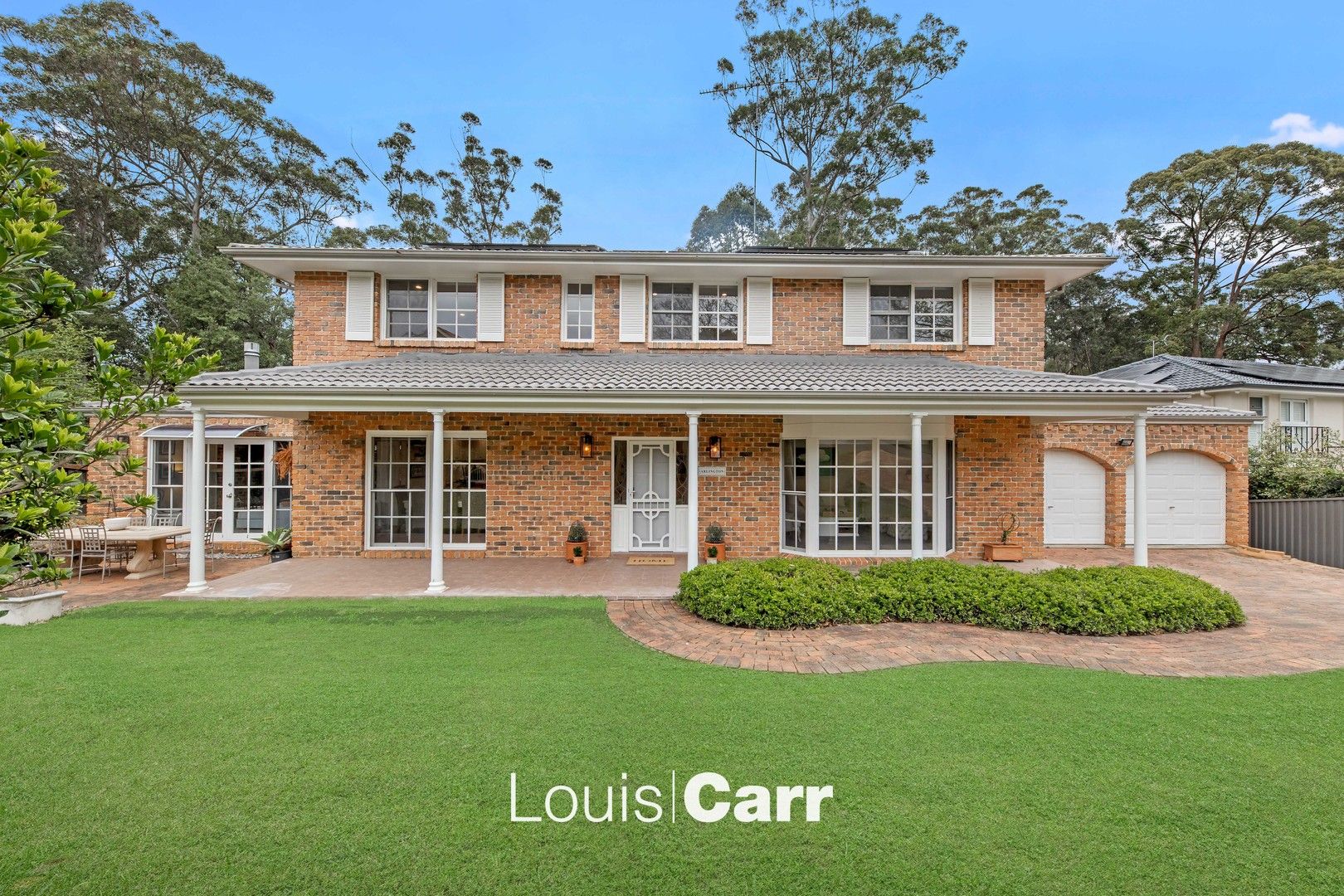 5 bedrooms House in 19 Yerriebah Place CASTLE HILL NSW, 2154