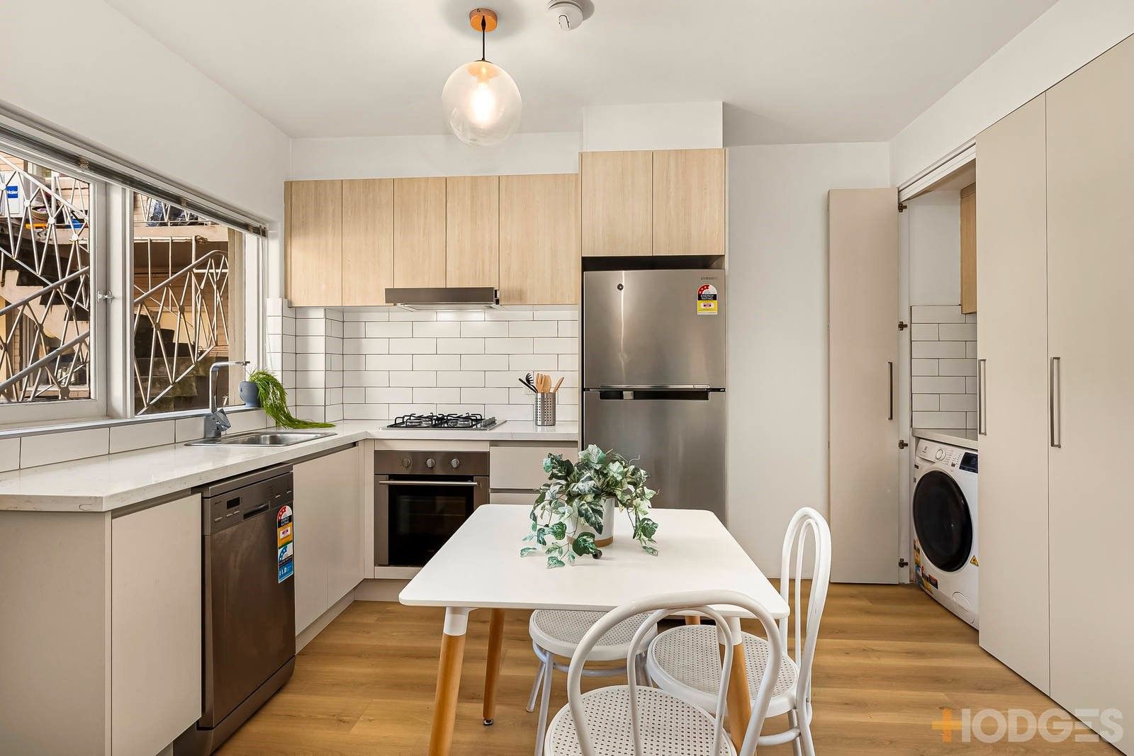1 bedrooms Apartment / Unit / Flat in 20/24 Tennyson Street ELWOOD VIC, 3184