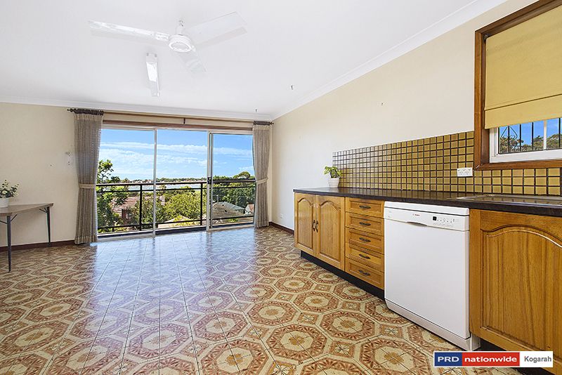 30 Benwerrin Ave, Carss Park NSW 2221, Image 2