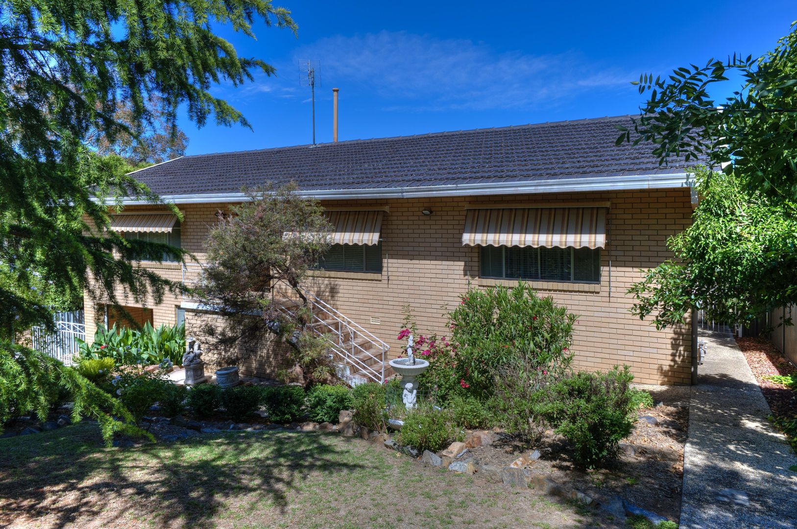 40 John Street, Cootamundra NSW 2590, Image 2