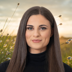 Jana Chrysis, Sales representative