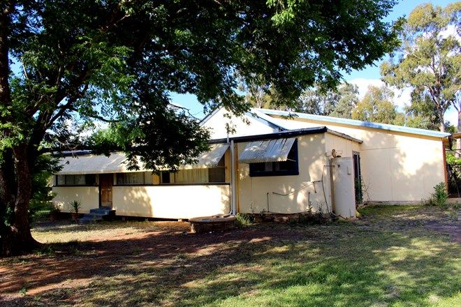 Picture of 3 Strickland St, MERRYGOEN NSW 2831