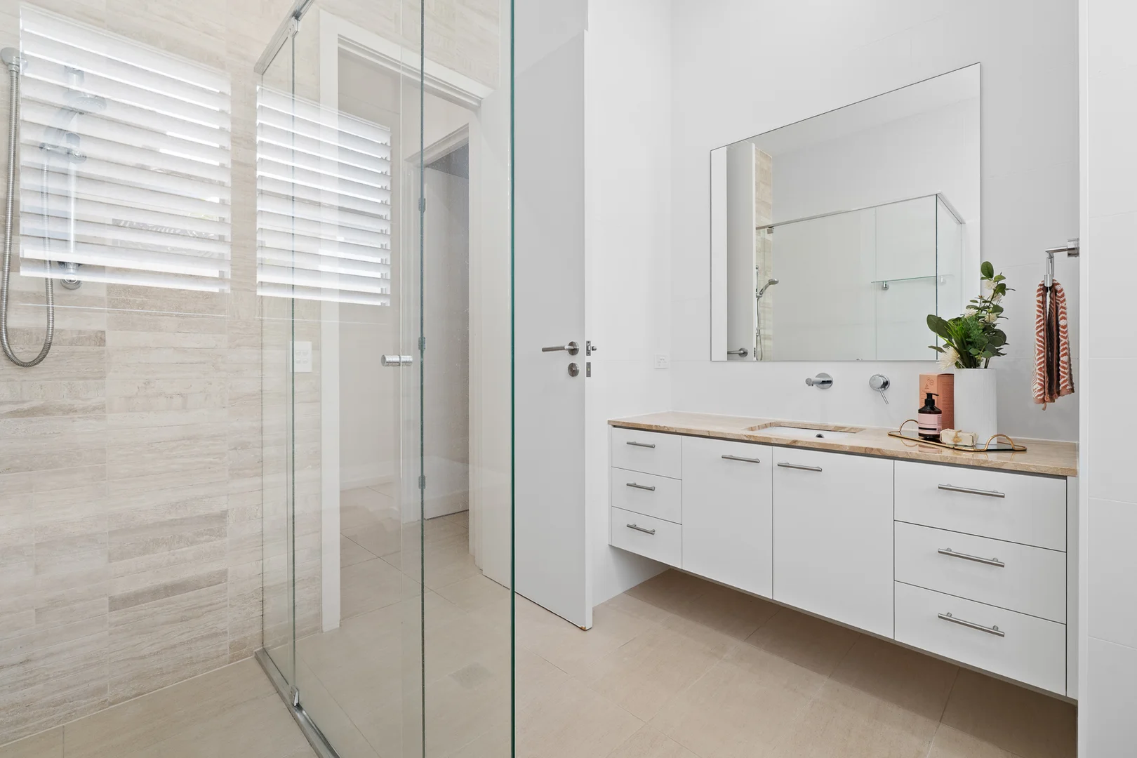 Additional image 25 of 9131 Peter Senior Drive, Hope Island QLD 4212