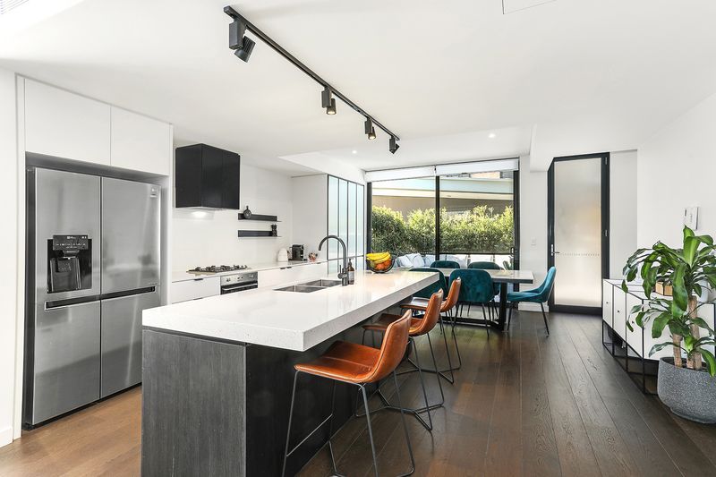 4 bedrooms Townhouse in 2 Edward Street SUMMER HILL NSW, 2130