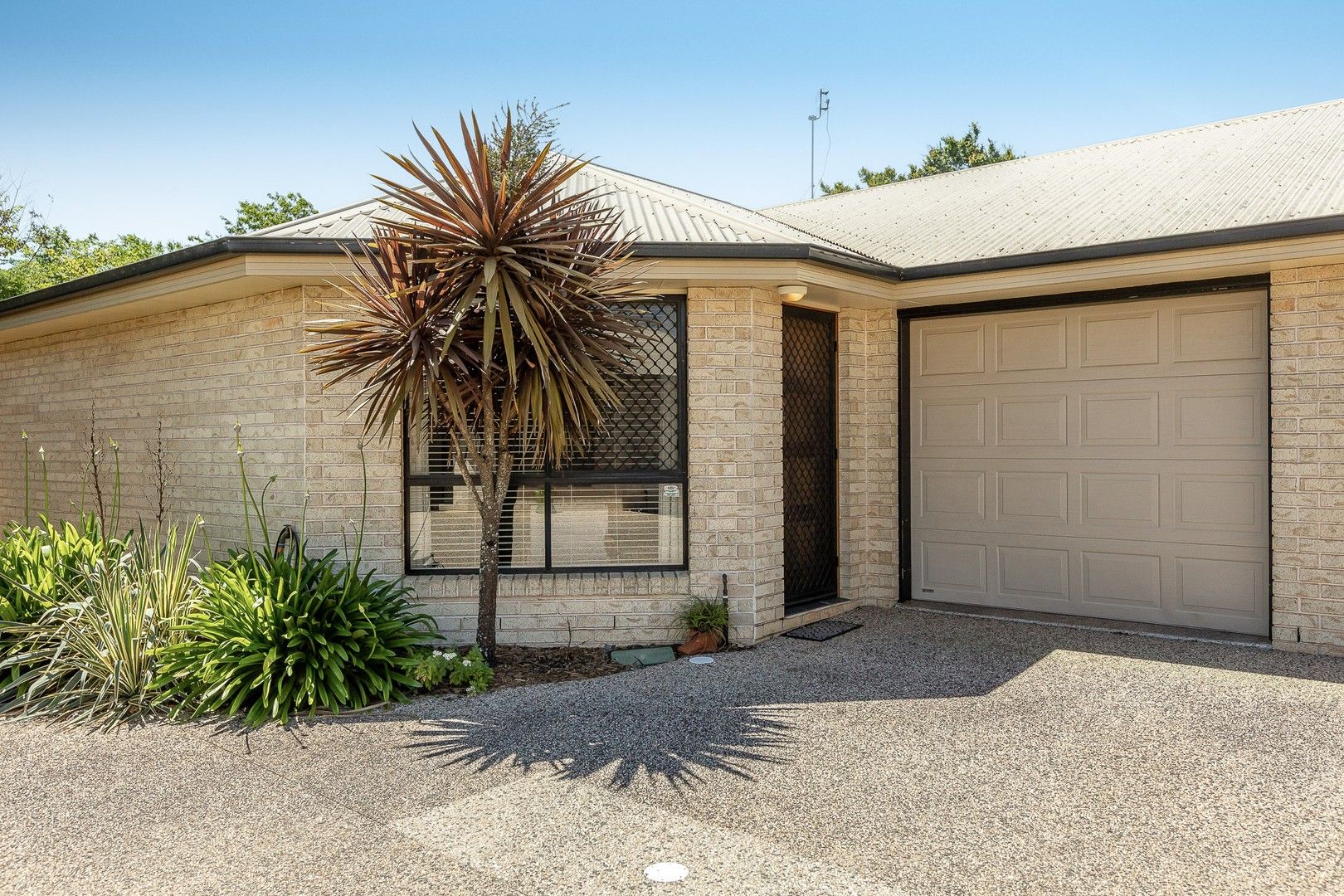 8/451 Alderley Street, Harristown QLD 4350, Image 0