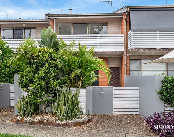 4/74 Railway Street, Merewether NSW 2291