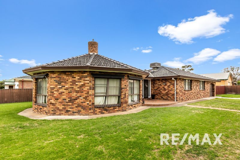 36 Broadway, Junee NSW 2663, Image 0