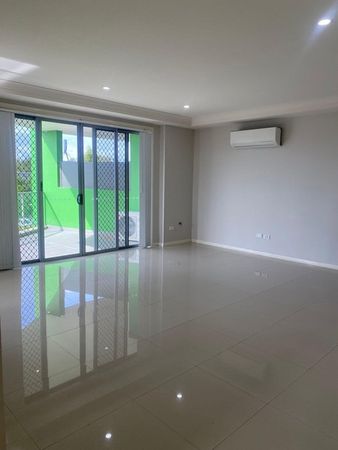 2 bedrooms Apartment / Unit / Flat in 202/80C Ropes Crossing Boulevard ROPES CROSSING NSW, 2760