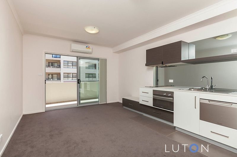 6/56 Cowlishaw Street, Greenway ACT 2900