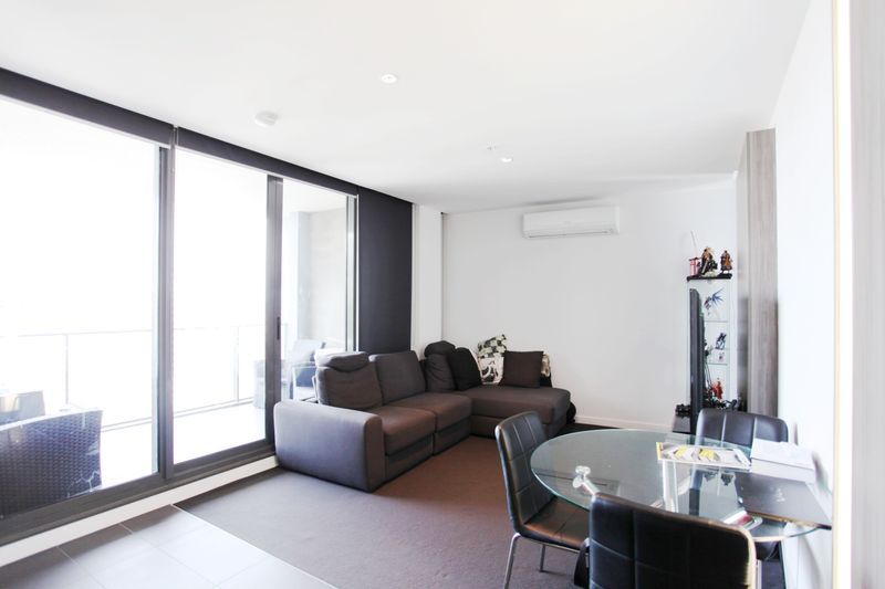 2 bedrooms Apartment / Unit / Flat in 4410/220 Spencer Street MELBOURNE VIC, 3000