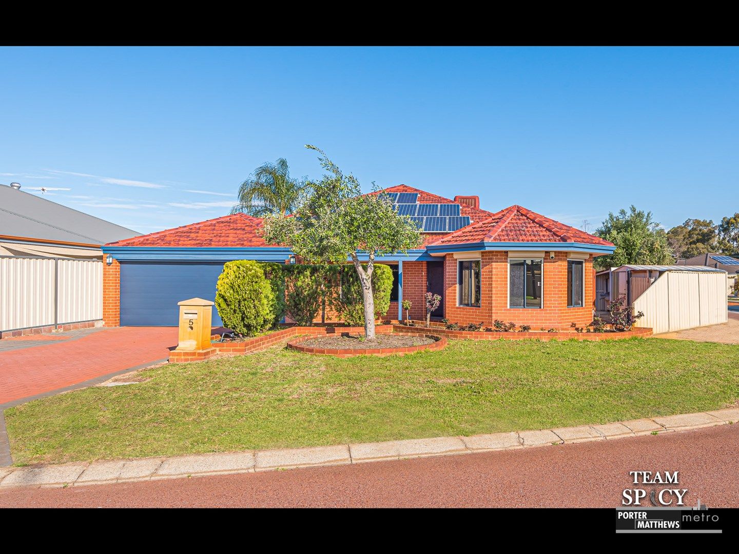 5 Carbine Drive, Wattle Grove WA 6107, Image 0