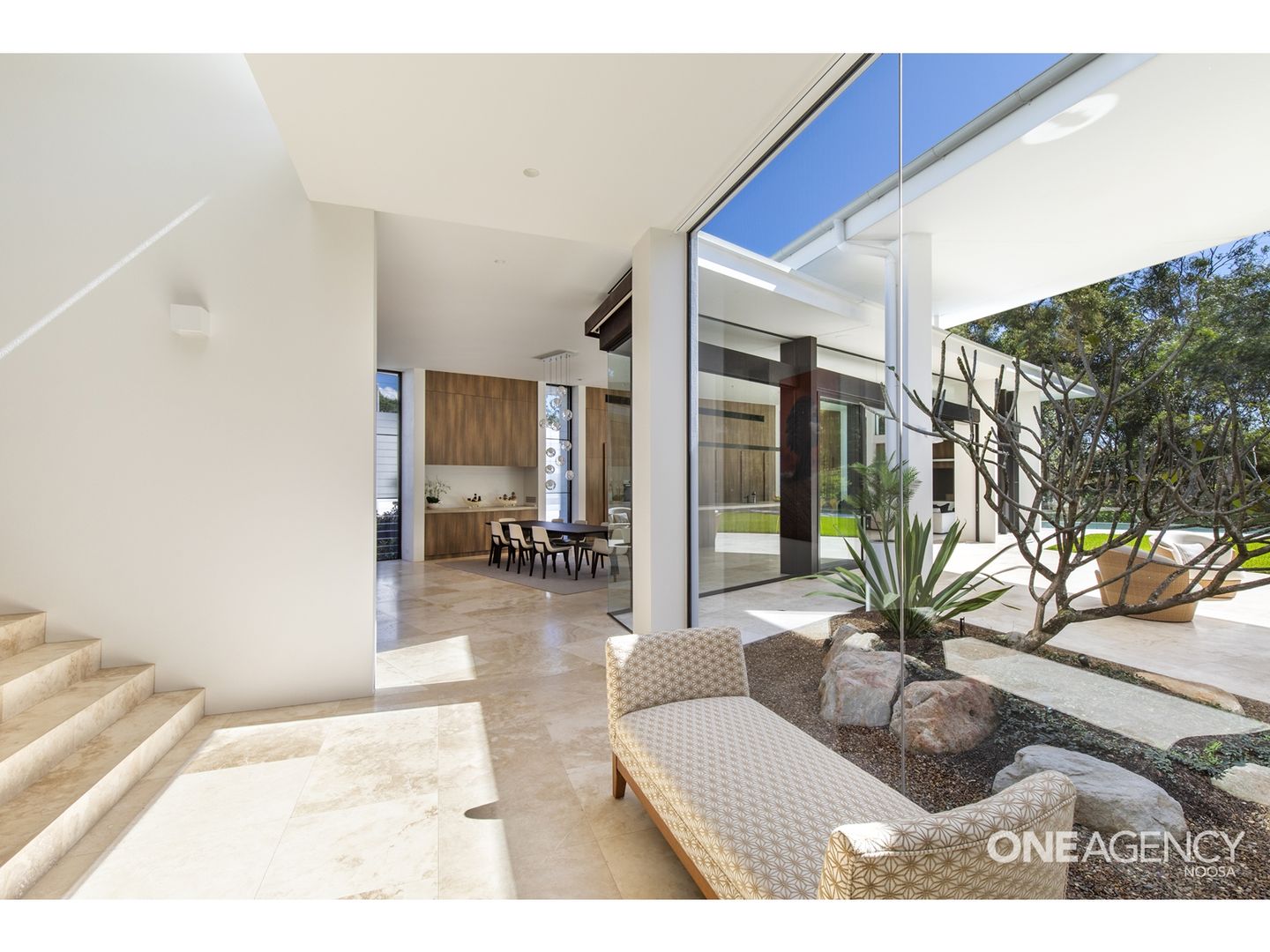 4 Grosvenor Terrace, Noosa Heads QLD 4567, Image 2