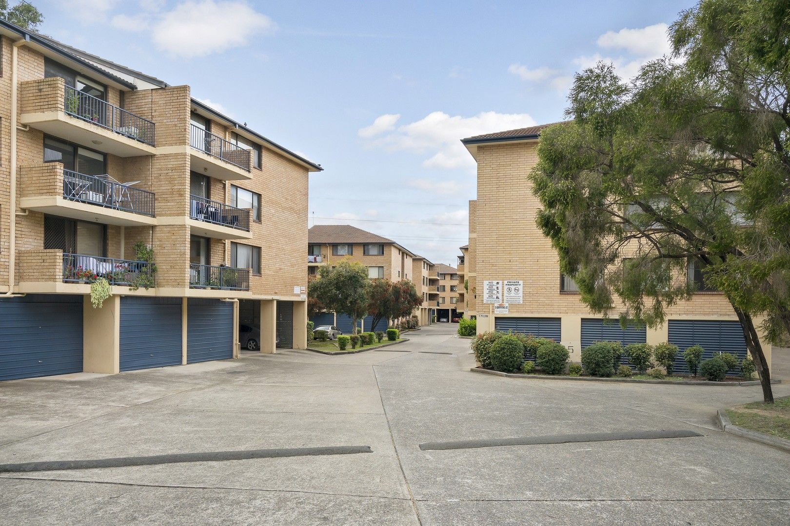 2 bedrooms Apartment / Unit / Flat in 27/5 Griffith Street BLACKTOWN NSW, 2148