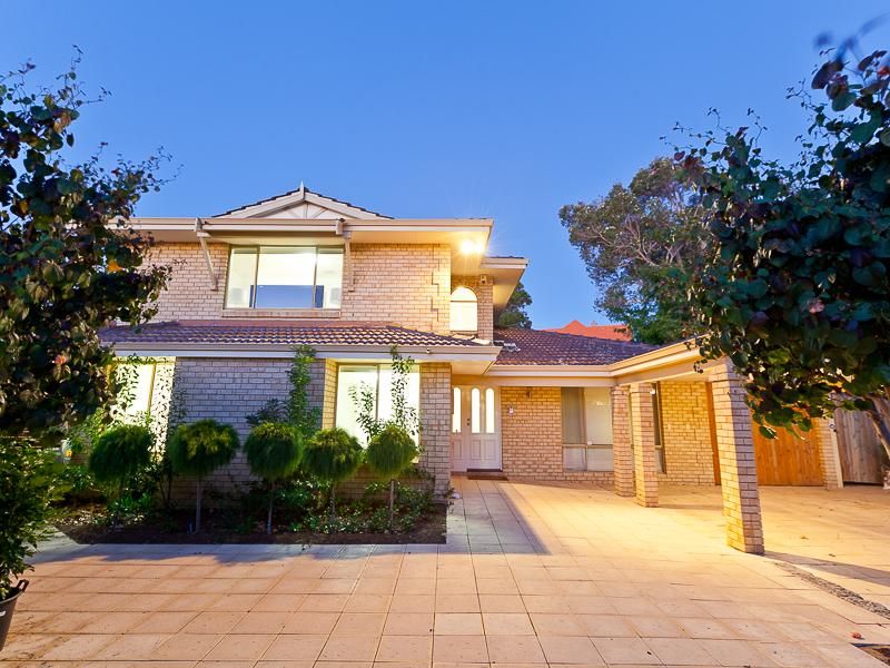 11 Rosmunde Court, West Leederville WA 6007, Image 0