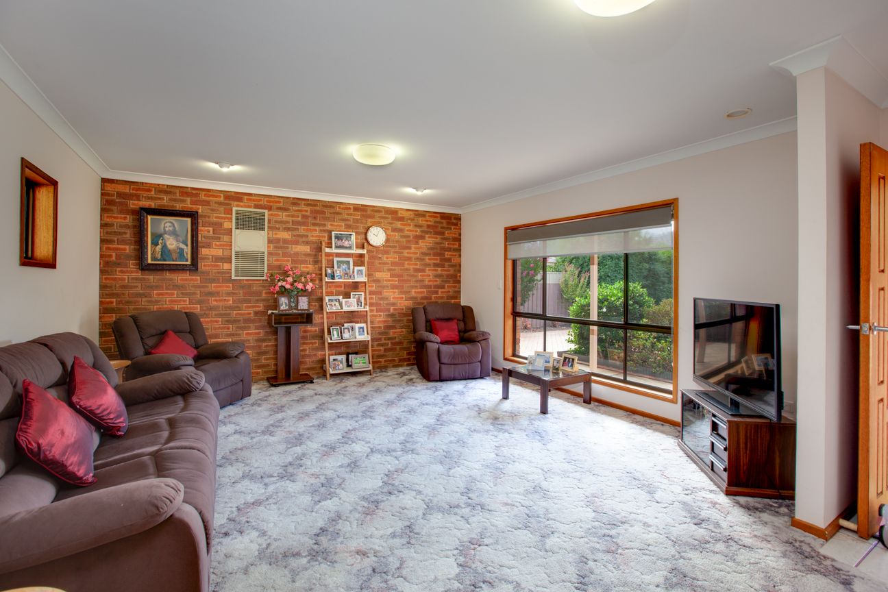 12 Annika Place, Barnawartha VIC 3688, Image 2