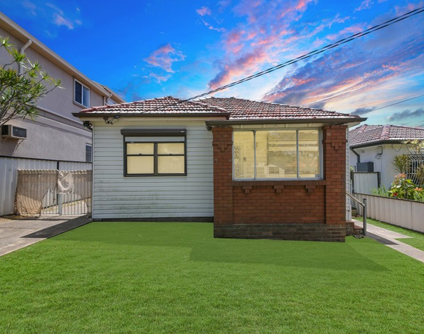 10 Karuah Street, Greenacre NSW 2190