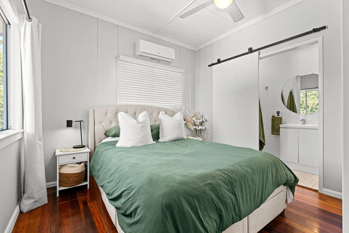 Additional image 8 of 2304 Wynnum Road, Wynnum QLD 4178