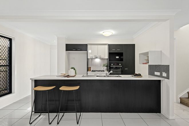 Picture of 9 Platinum Place, OXLEY QLD 4075
