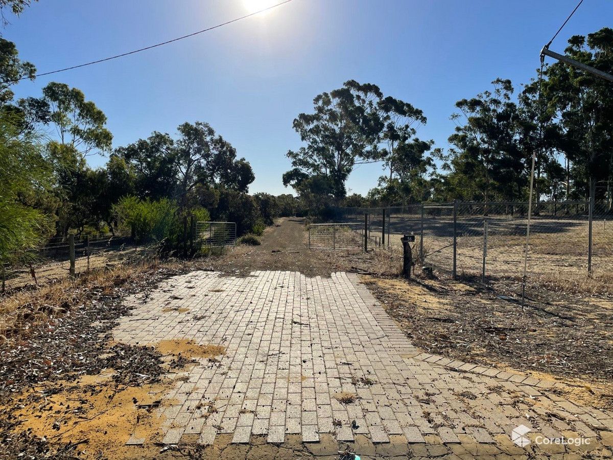 Lot 889 St Andrews Court, Woodridge WA 6041, Image 2