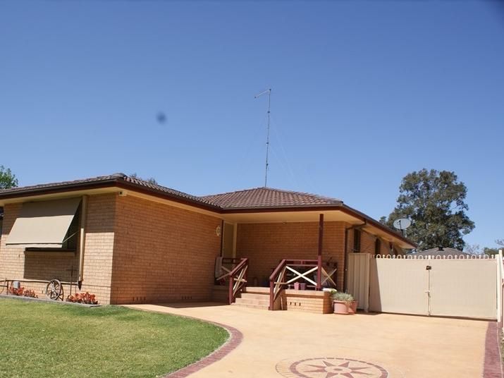 13 McKellar Crescent, South Windsor NSW 2756, Image 1