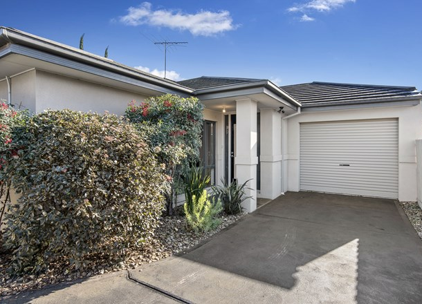 2/109 Kangaroo Road, Hughesdale VIC 3166