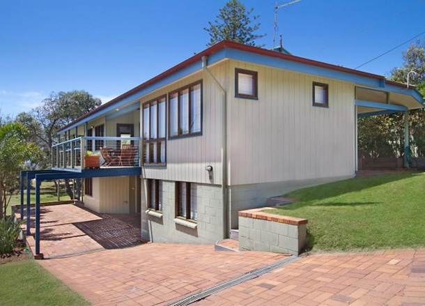 18 River Street, New Brighton NSW 2483