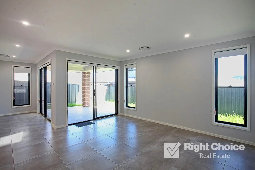 Additional image 3 of 120 Bushranger Parade, Calderwood NSW 2527