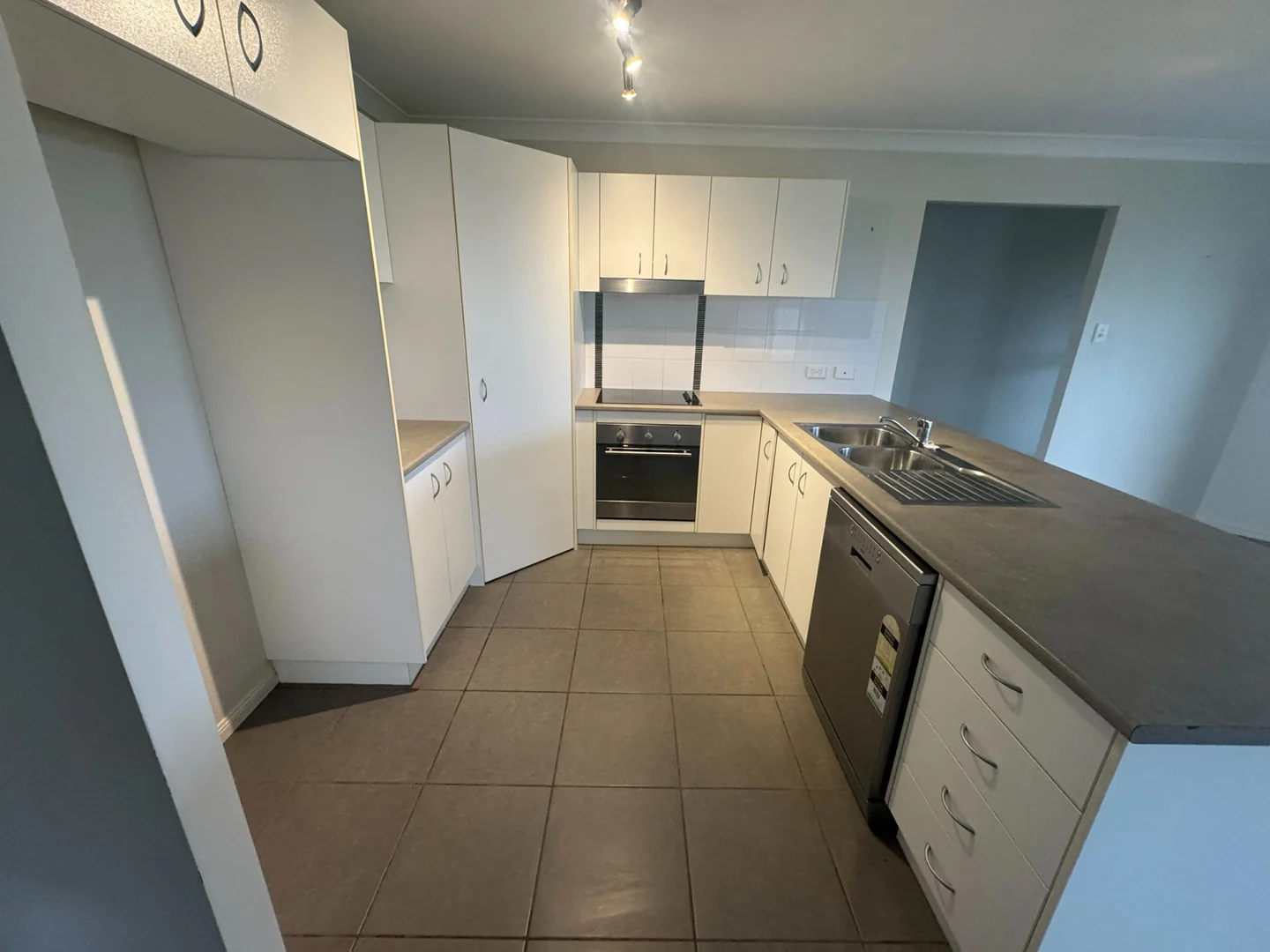 Additional image 3 of 19 Kingaroy St, Kingaroy QLD 4610