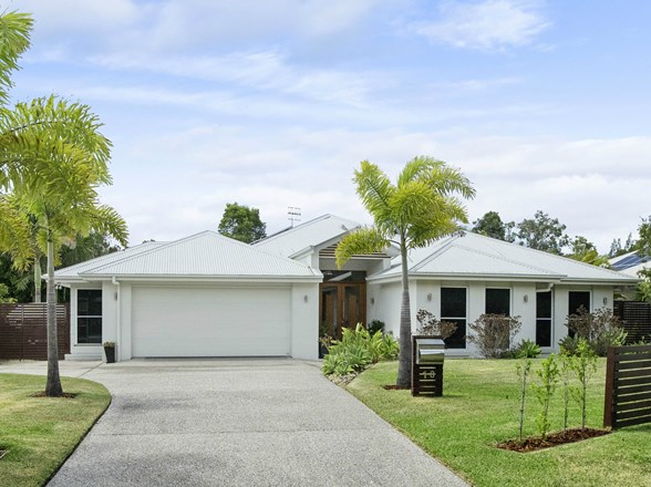 10 Attenuatta Place, Noosaville QLD 4566