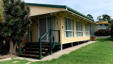 Picture of 5/359 Esplanade, SCARNESS QLD 4655