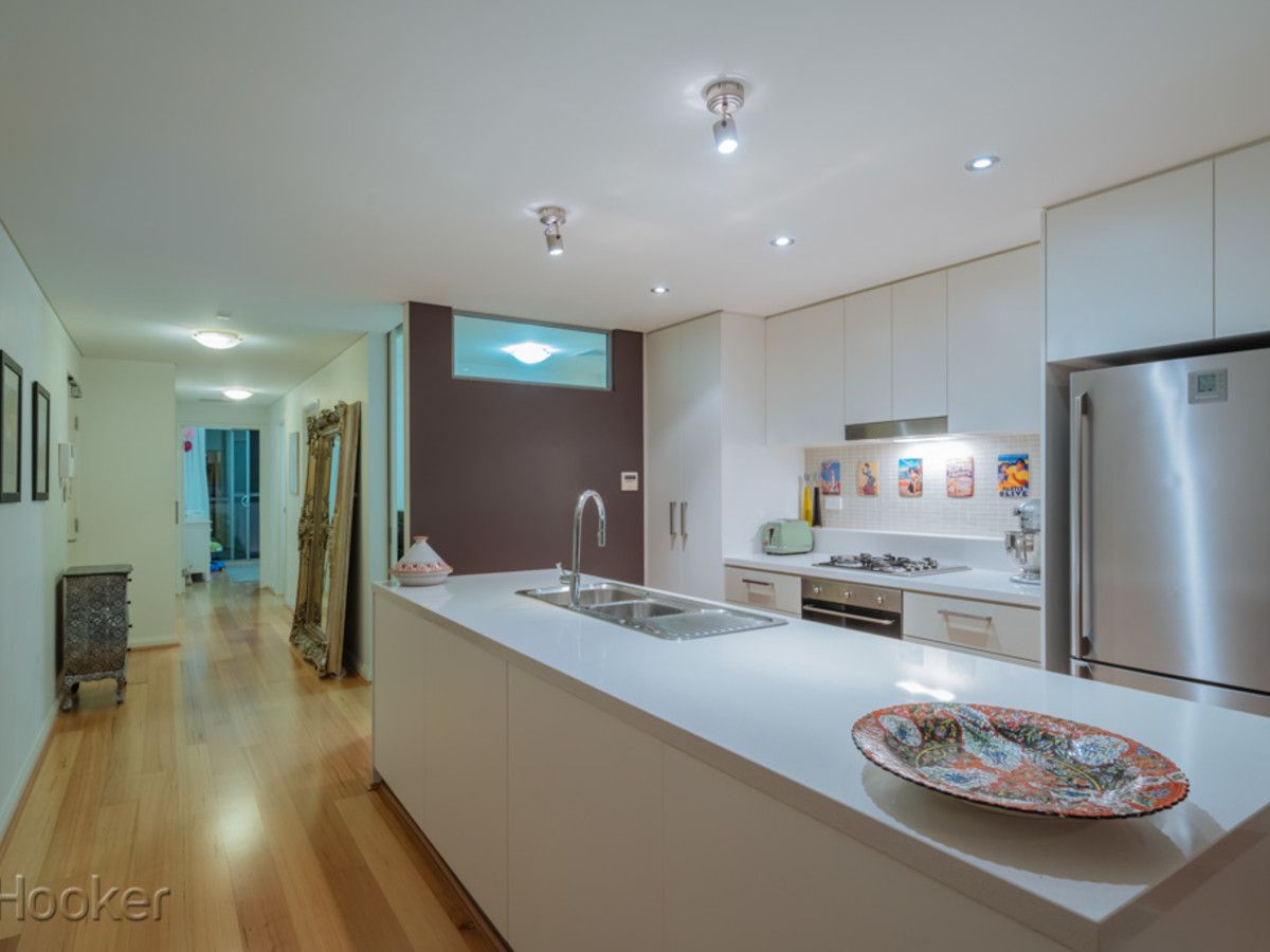 5/2 Bremer Promenade, East Perth WA 6004, Image 2