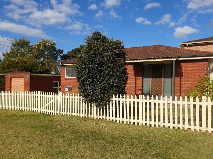 1 bedrooms House in 1D Barnards Avenue HURSTVILLE NSW, 2220
