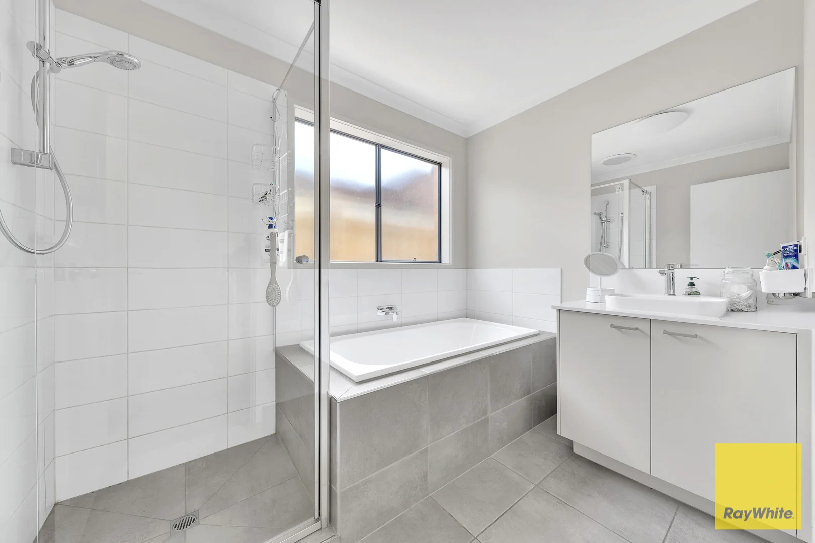 Additional image 8 of 36 Stakes Boulevard, Manor Lakes VIC 3024