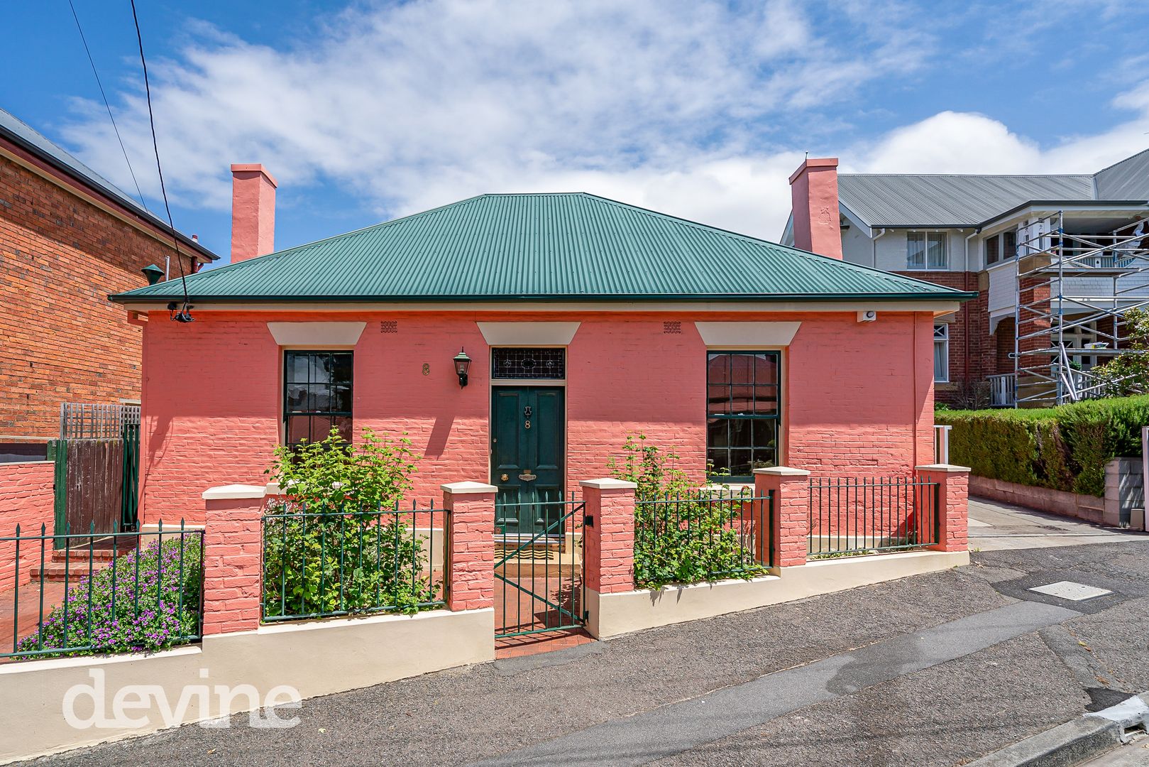 8 Waterloo Crescent, Battery Point TAS 7004, Image 2