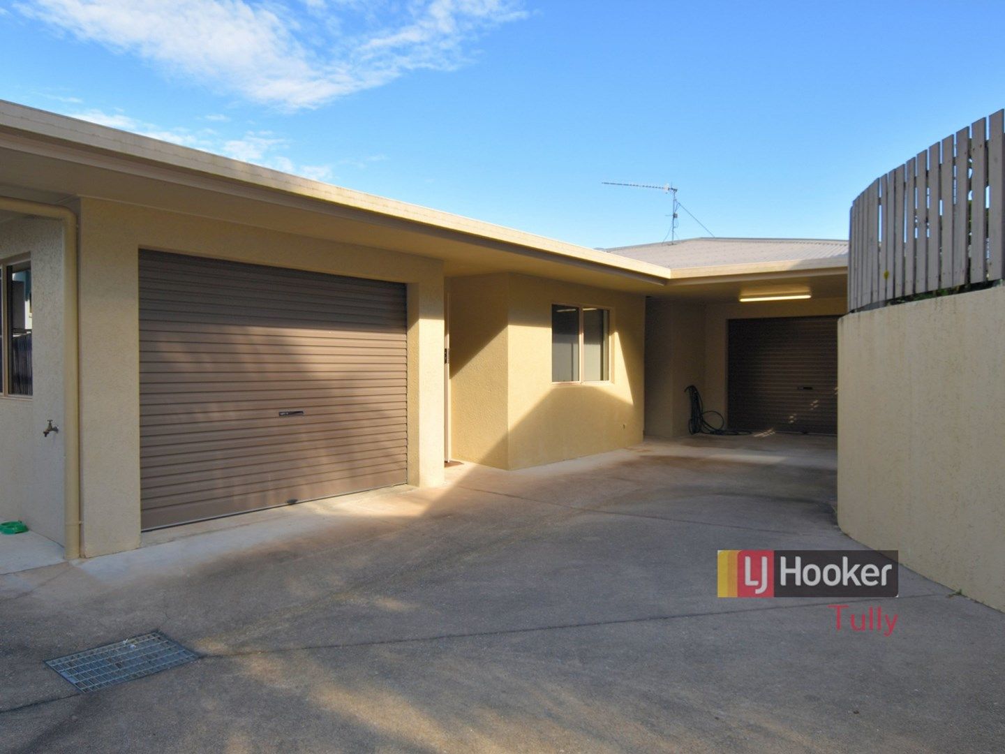 4/11 McQuillen Street, Tully QLD 4854, Image 1