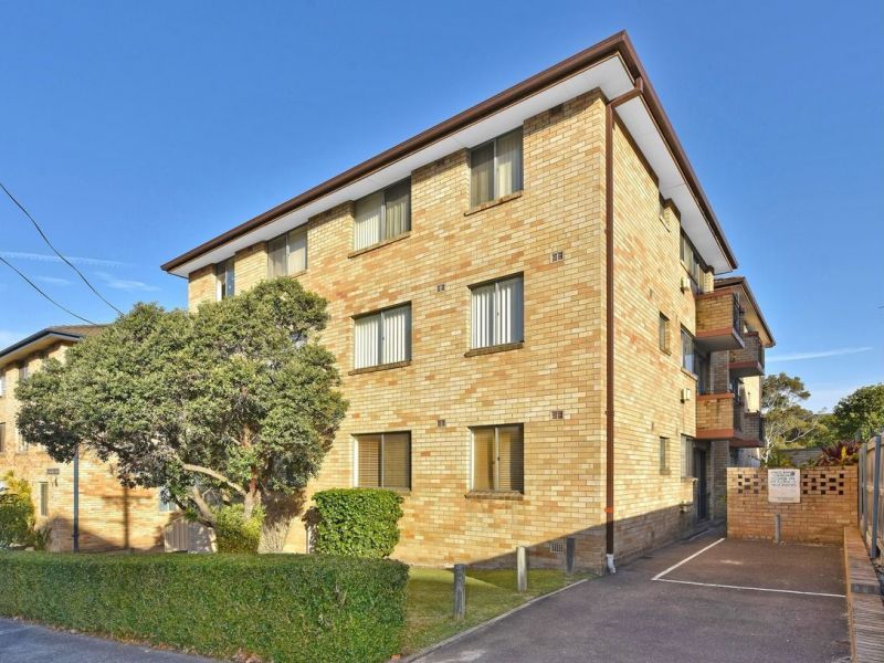 2 bedrooms Apartment / Unit / Flat in 8/38 Brittain Crescent HILLSDALE NSW, 2036