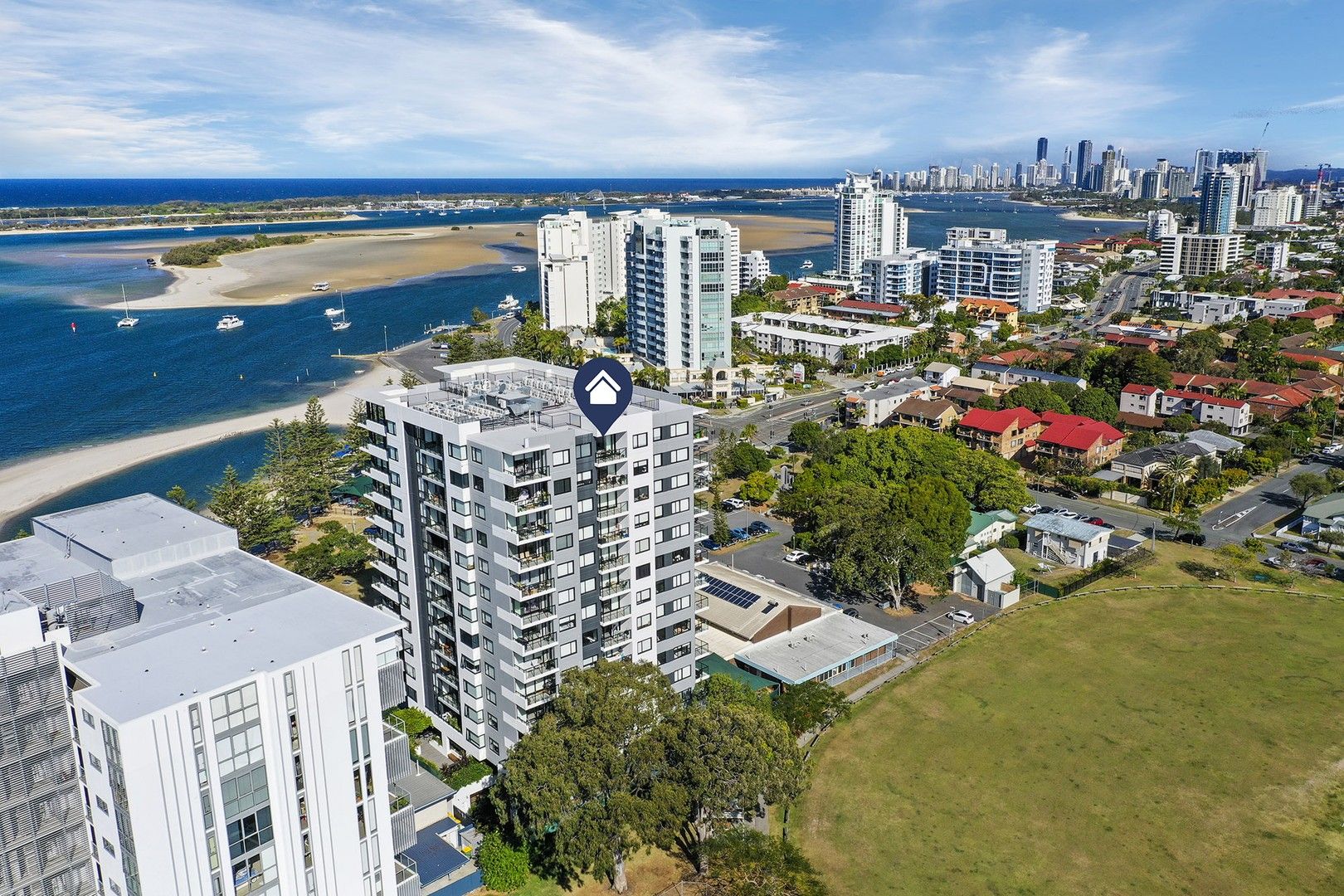 1407/372 Marine Parade, Labrador QLD 4215, Image 2