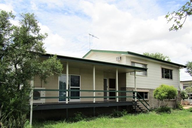 Picture of 42 Doon Street, BLACKWATER QLD 4717