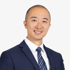 Leo Yu, Sales representative