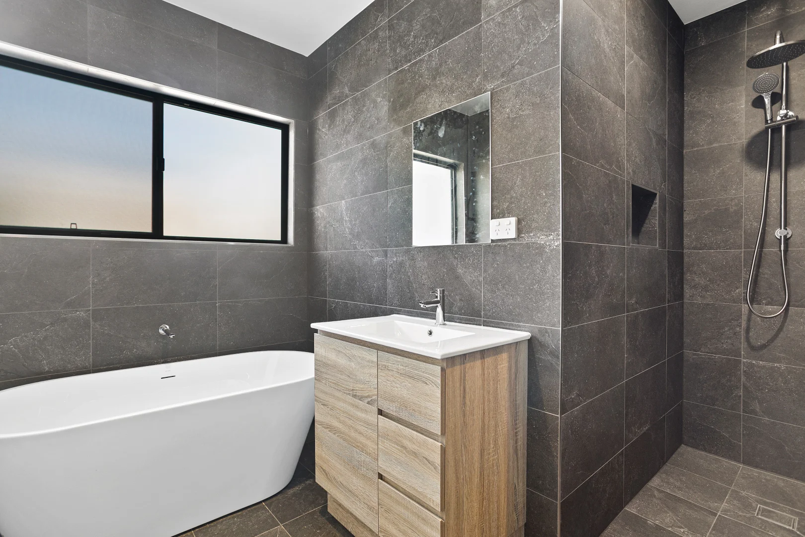 Additional image 5 of 1/217 Princes Highway, Albion Park Rail NSW 2527