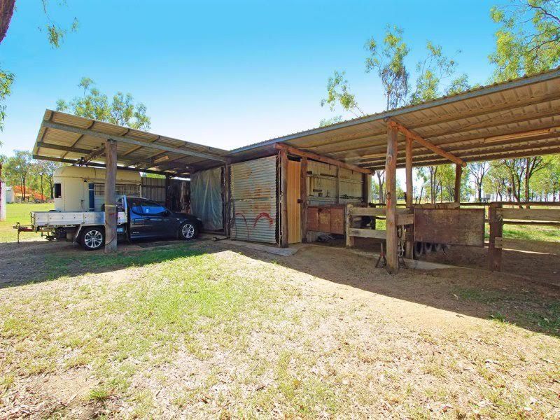 48 Windsor Street, Gracemere QLD 4702, Image 2