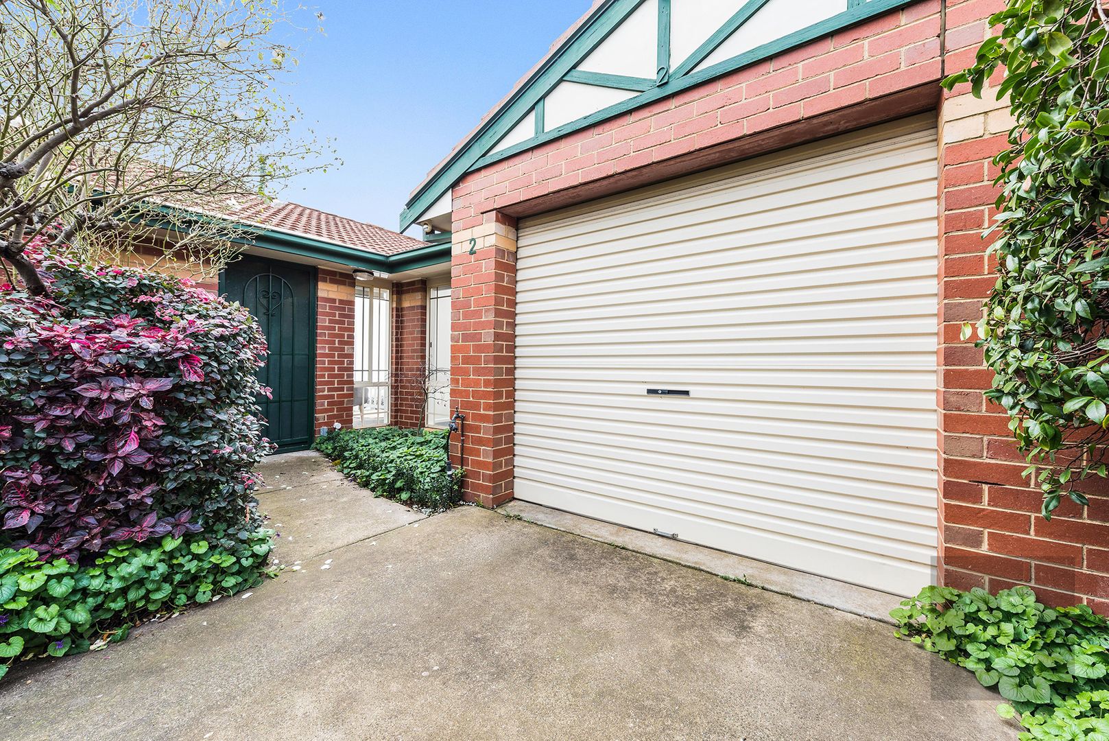 2/114 Johnston Street, Newport VIC 3015, Image 1